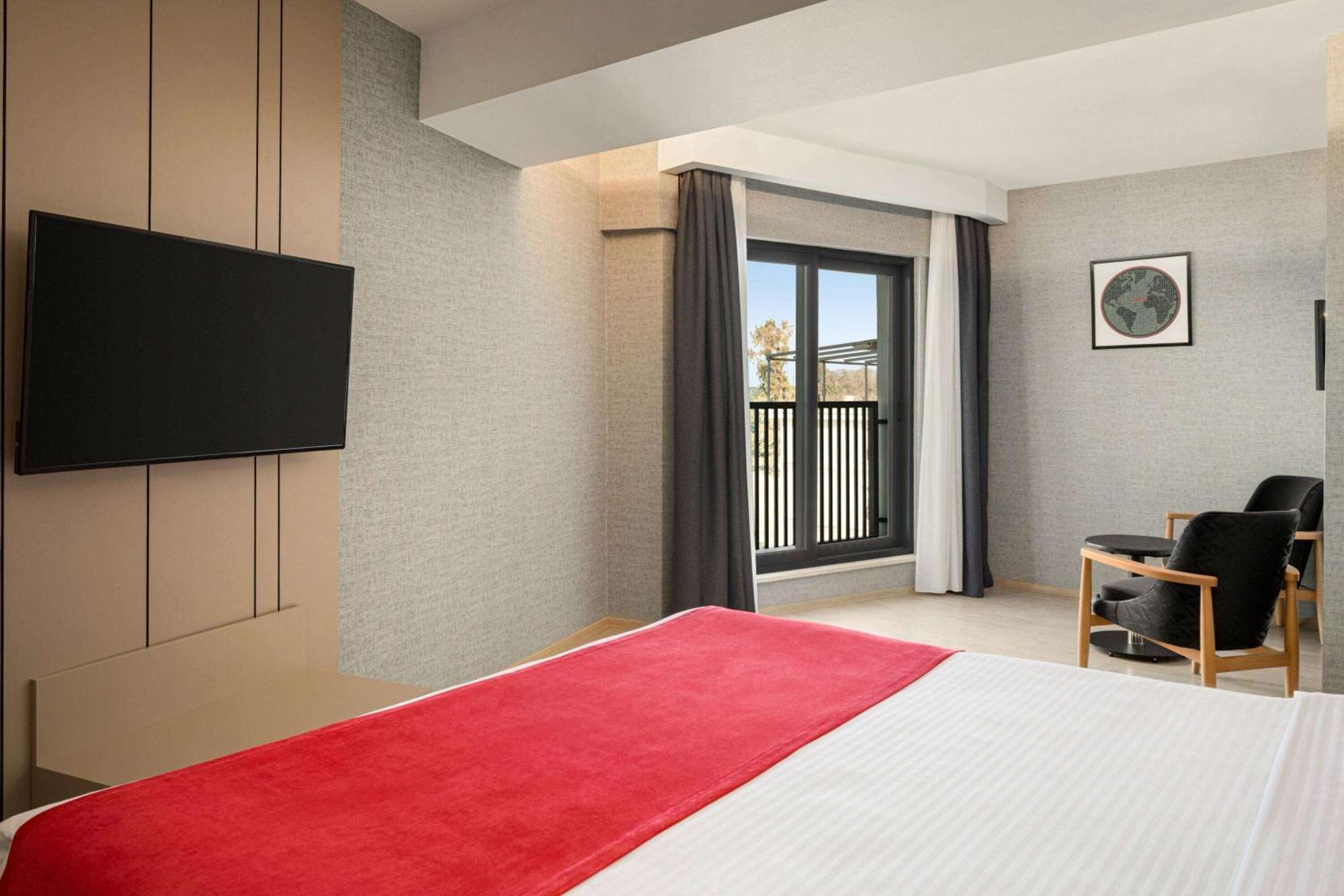 Ramada By Wyndham Dalaman Eksteriør bilde