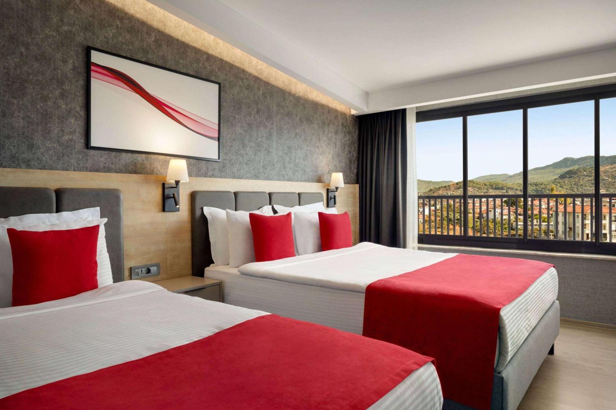 Ramada By Wyndham Dalaman Eksteriør bilde